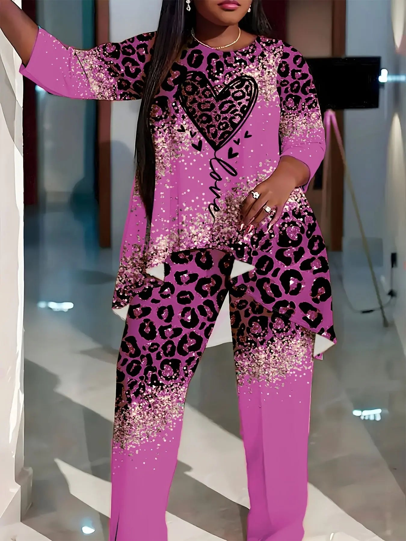 Leopard & Heart Print Plus-Size Set for Women - High-Low Hem, 3/4 Sleeves, Crew Neck Top & Pants Chic Le'Meek