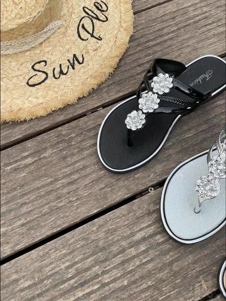 A Pair Of Ladies' Round-toe Floral Casual Flat Slippers Chic Le'Meek