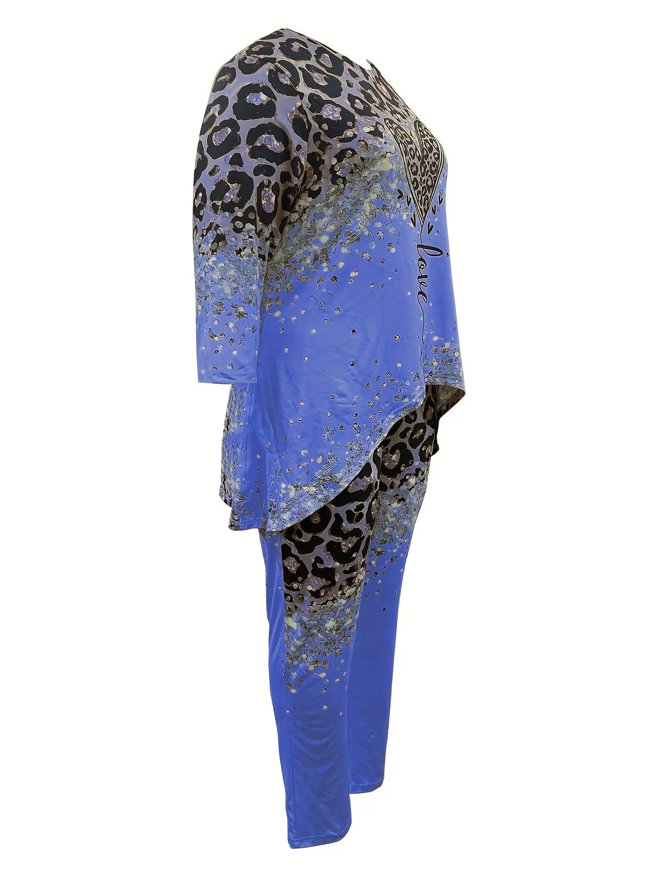 Leopard & Heart Print Plus-Size Set for Women - High-Low Hem, 3/4 Sleeves, Crew Neck Top & Pants Chic Le'Meek