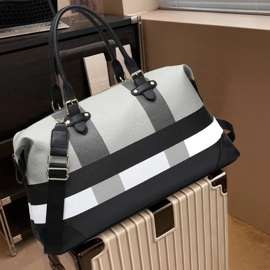 PU leather large overnight travel bag striped pattern handbag carry-on luggage bag suitable for vacation, overnight, camping, hiking, sports and fitness Chic Le'Meek