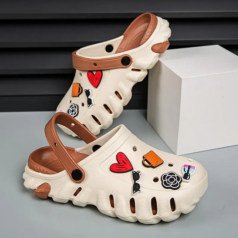Women's Cartoon 3d Decor Clogs, Slip On Lightweight Soft Sole Garden Clogs, Closed Toe Summer Beach Shoes Chic Le'Meek