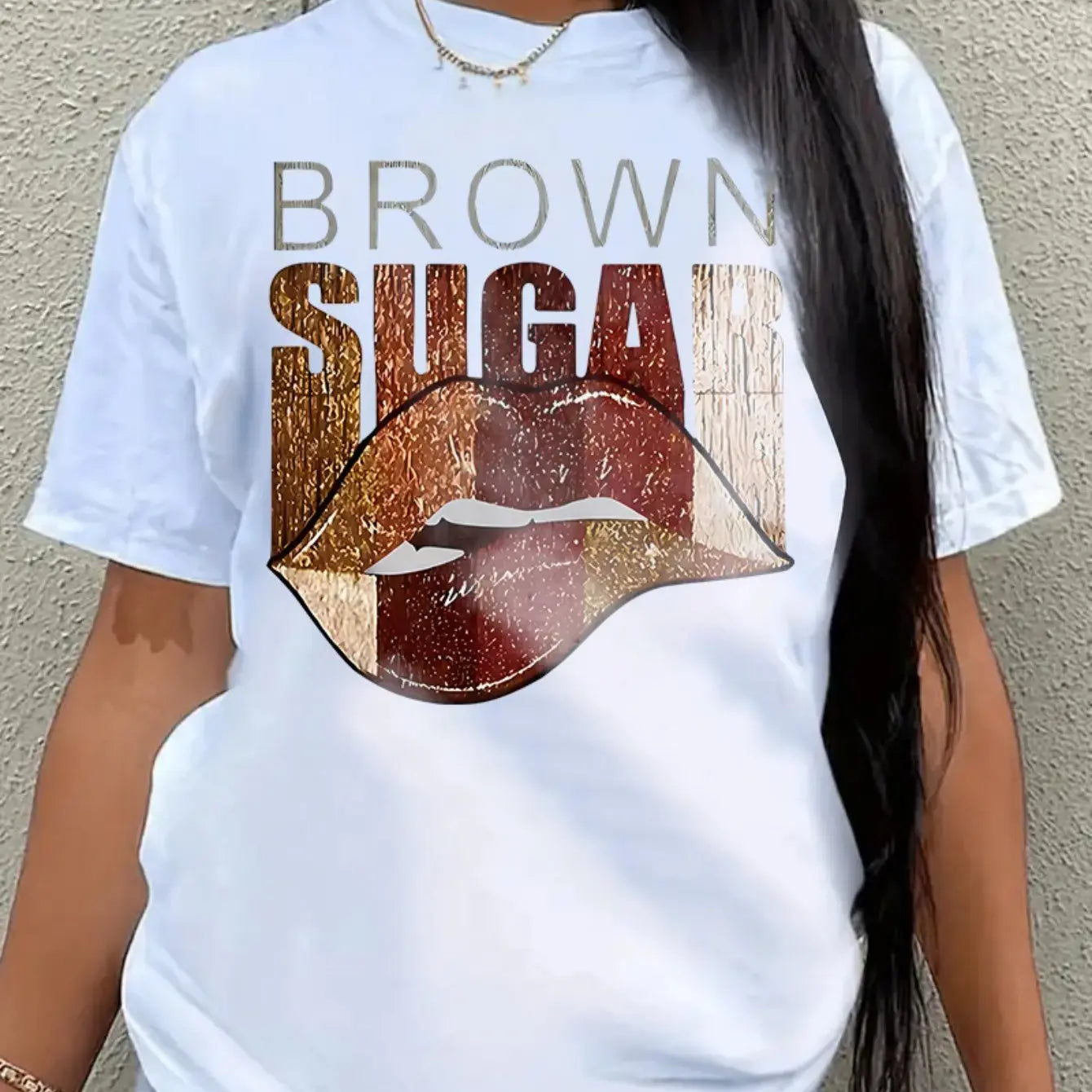 Plus - Size Women's Round - Neck T - shirt: "Brown Sugar" Lip Graphic, Comfortable & Stylish for Everyday Wear Chic Le'Meek