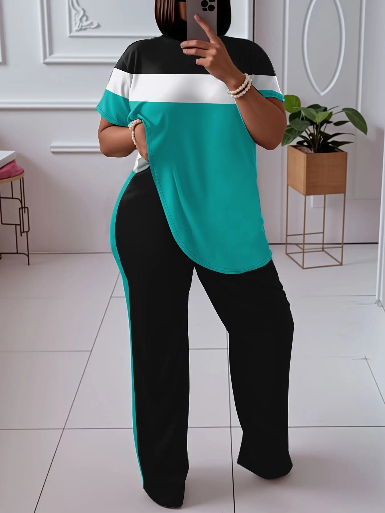 Women'S Plus Size Casual Color Block 2pcs Set - Elegant Crew Neck Short Sleeve Top & Straight Leg Pants, 95% Polyester 5% Elastane, Medium Stretch Knit Fabric, Machine Washable Chic Le'Meek