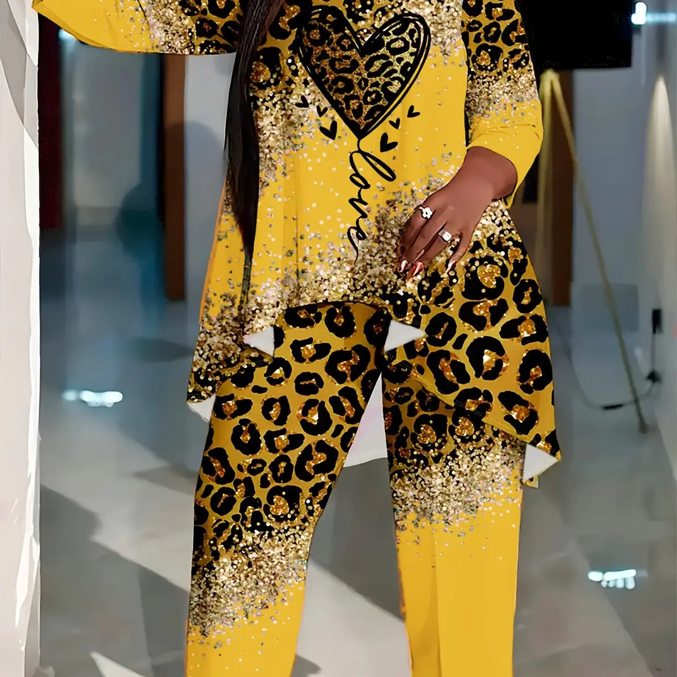 Leopard & Heart Print Plus-Size Set for Women - High-Low Hem, 3/4 Sleeves, Crew Neck Top & Pants Chic Le'Meek