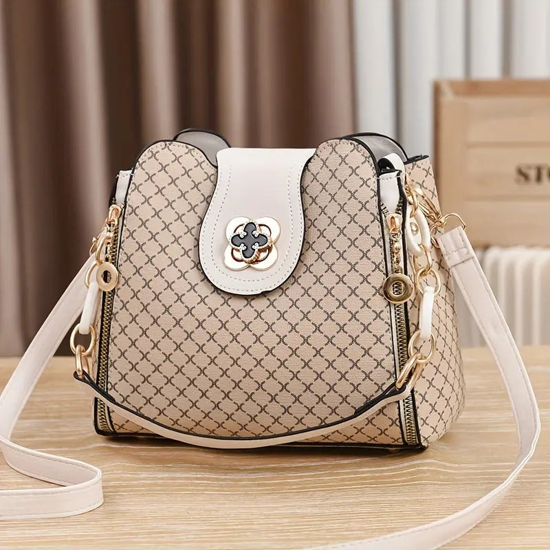 The New 2024 Stylish Tote Bag for Women Is Trendy And Fashionable. Chic Le'Meek