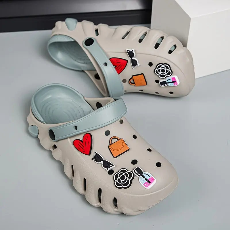 Women's Cartoon 3d Decor Clogs, Slip On Lightweight Soft Sole Garden Clogs, Closed Toe Summer Beach Shoes Chic Le'Meek