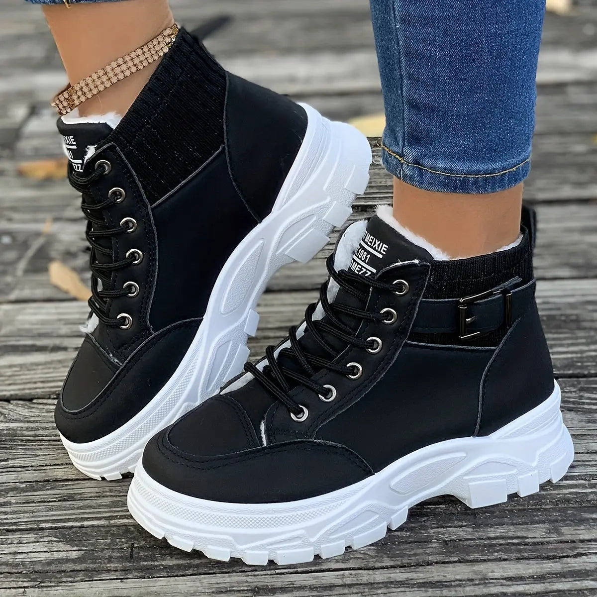 Velvet Warmth Snow Boots for Women - Thick, Non-Slip, Wear-Resistant High-Top Sports Shoes with Soft Insoles for Cold Winter Days - Perfect for Outdoor Activities Chic Le'Meek