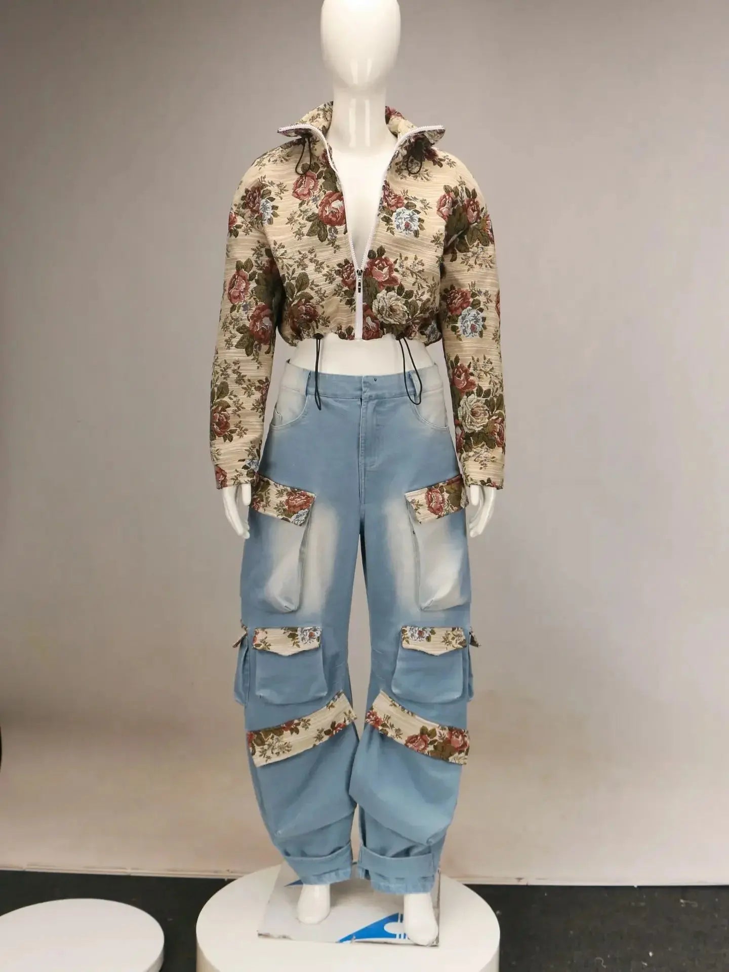 CM.YAYA Washed Denim Women's Set Full Sleeve Floral Jacket and Pockets Cargo Jeans Pants Suit 2024 Street Two 2 Piece Set Outfit Chic Le'Meek