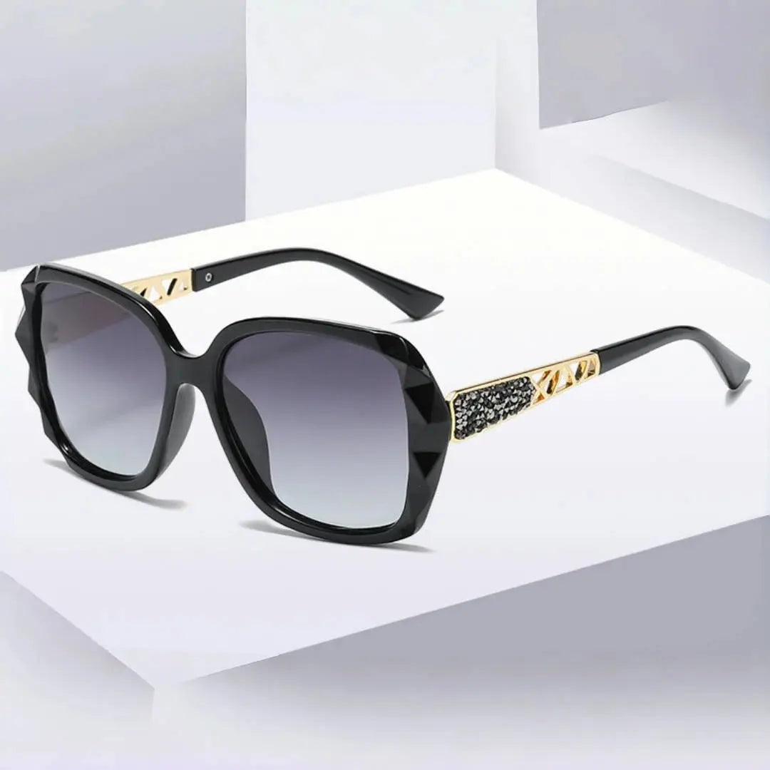 New Ladies' Sunglasses with High Sense and Diamond-encrusted Sunglasses Protect against Ultraviolet Rays in Summer. Temu