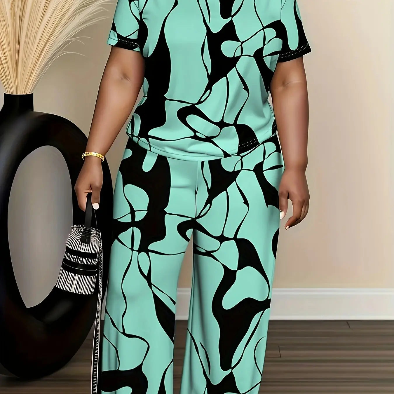 Plus Size Women'S Fashion Two Piece Suit, Round Neck Short Sleeve Top And Pants Set, Women'S Plus Size Trousers Short Sleeve Two Piece Suit Chic Le'Meek