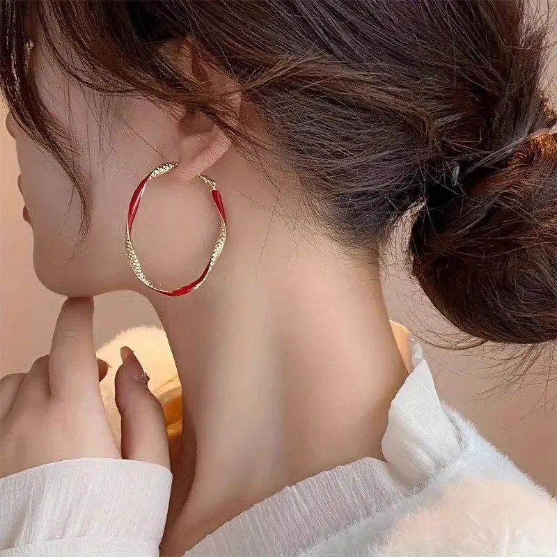 2 Pairs of Red and Green Earrings, Fashionable European and American Niche Temperament, Commuting High-end Retro Drip Oil Simple Geometric Earrings, Valentine's Day Birthday Gift, Women's Jewelry Clearance Chic Le'Meek