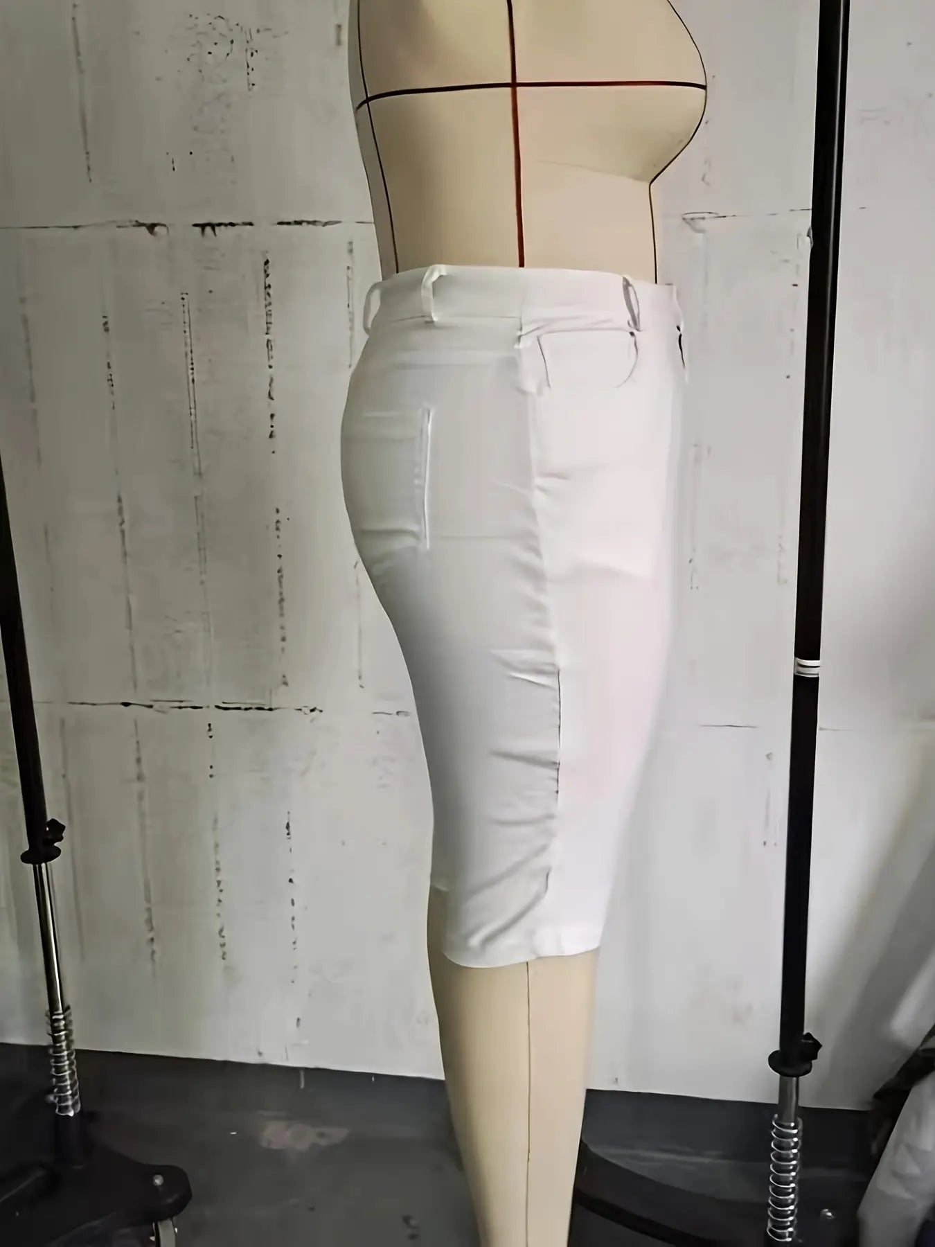 Plus Size Stretch Denim Pedal Pushers - Comfort Fit, High-Waist, Zip & Button Closure - Fashionable Everyday Wear Temu