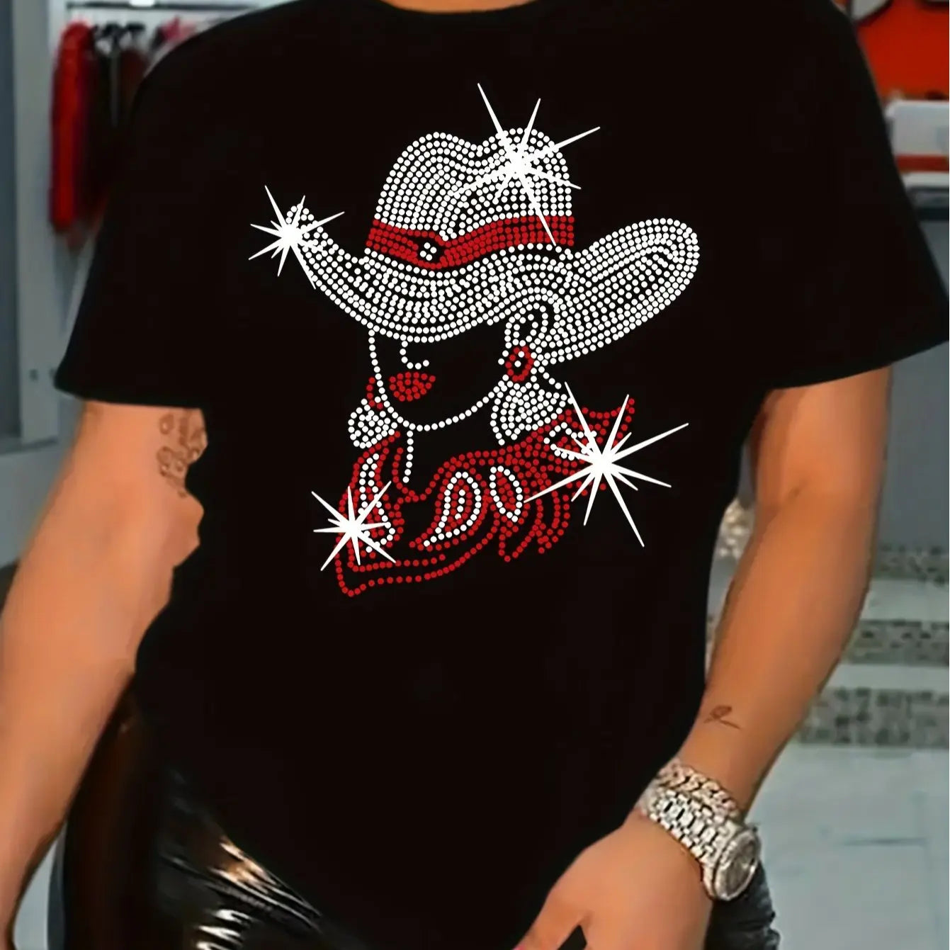 [Plus Size CowWomen T-Shirt] Plus Size Women's Graphic T-Shirt | Black Short Sleeve Crew Neck Casual Top with Cartoon Cowgirl Print, Rhinestone Accents & Glitter Text | Machine Washable All-Season Comfort for Spring & Summer Chic Le'Meek