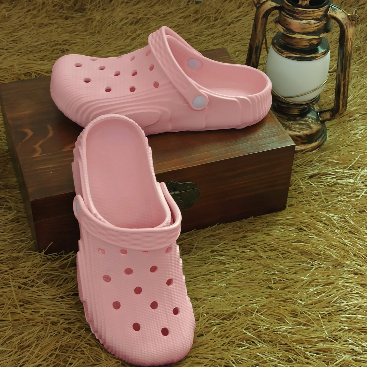 [Trendy EVA Clogs] Non-Slip EVA Clogs - Trendy Comfort Slides - Breathable, Thick Sole, Versatile for Indoor/Outdoor Wear in Black, Blue, Pink, Beige Chic Le'Meek