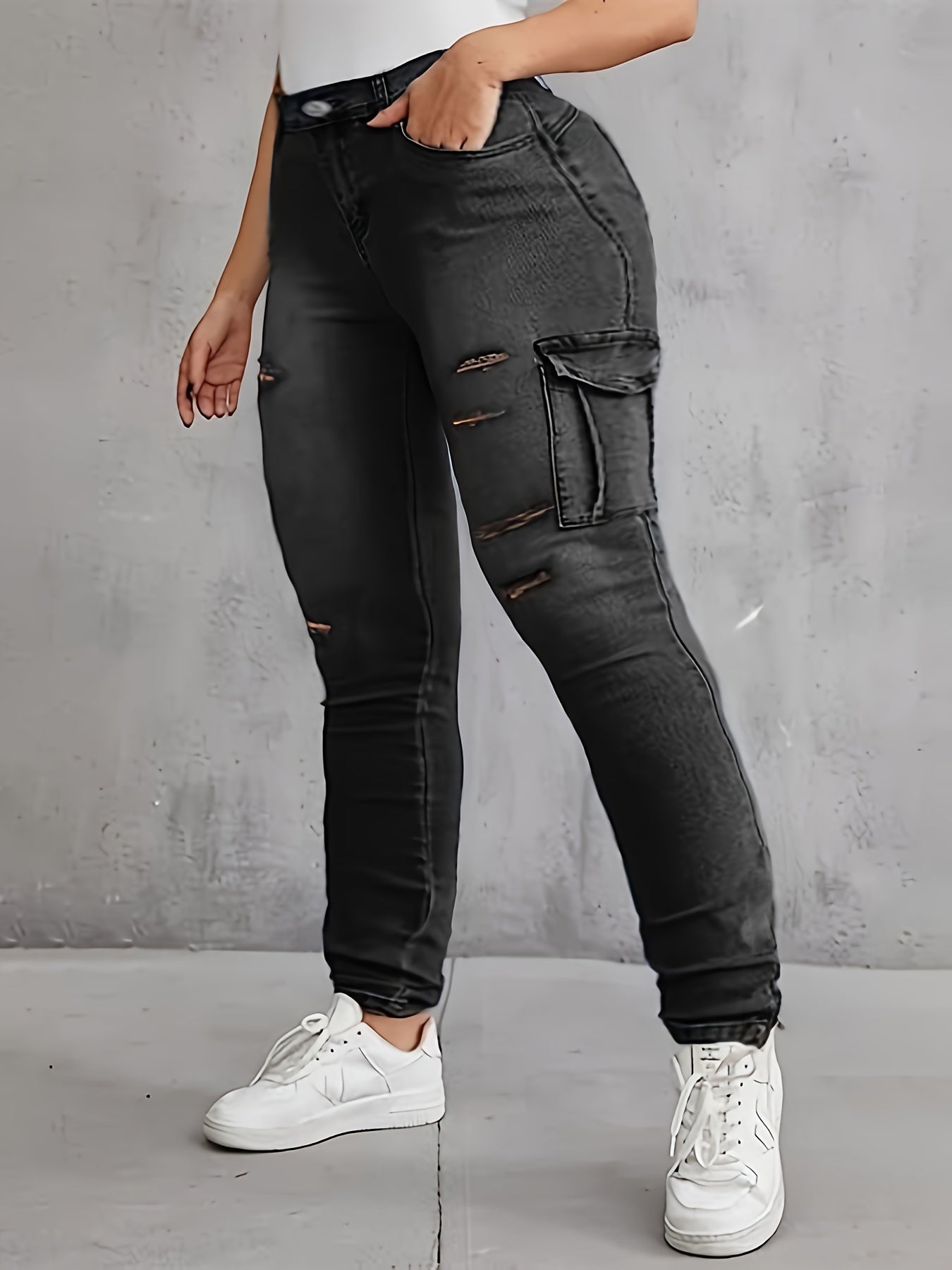 Plus Size Casual Jeans, Women's Plus Washed Button Fly Ripped Medium Stretch Cargo Jeans With Pockets