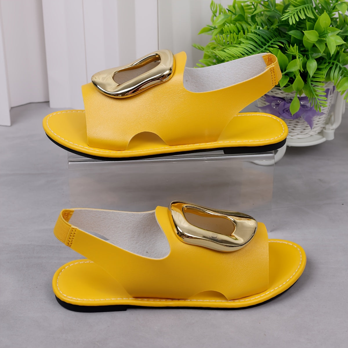 Women's Solid Color Stylish Sandals, Metallic Buckle Ankle Strap Lightweight Flat Soft Sole Shoes, Comfort Beach Shoes