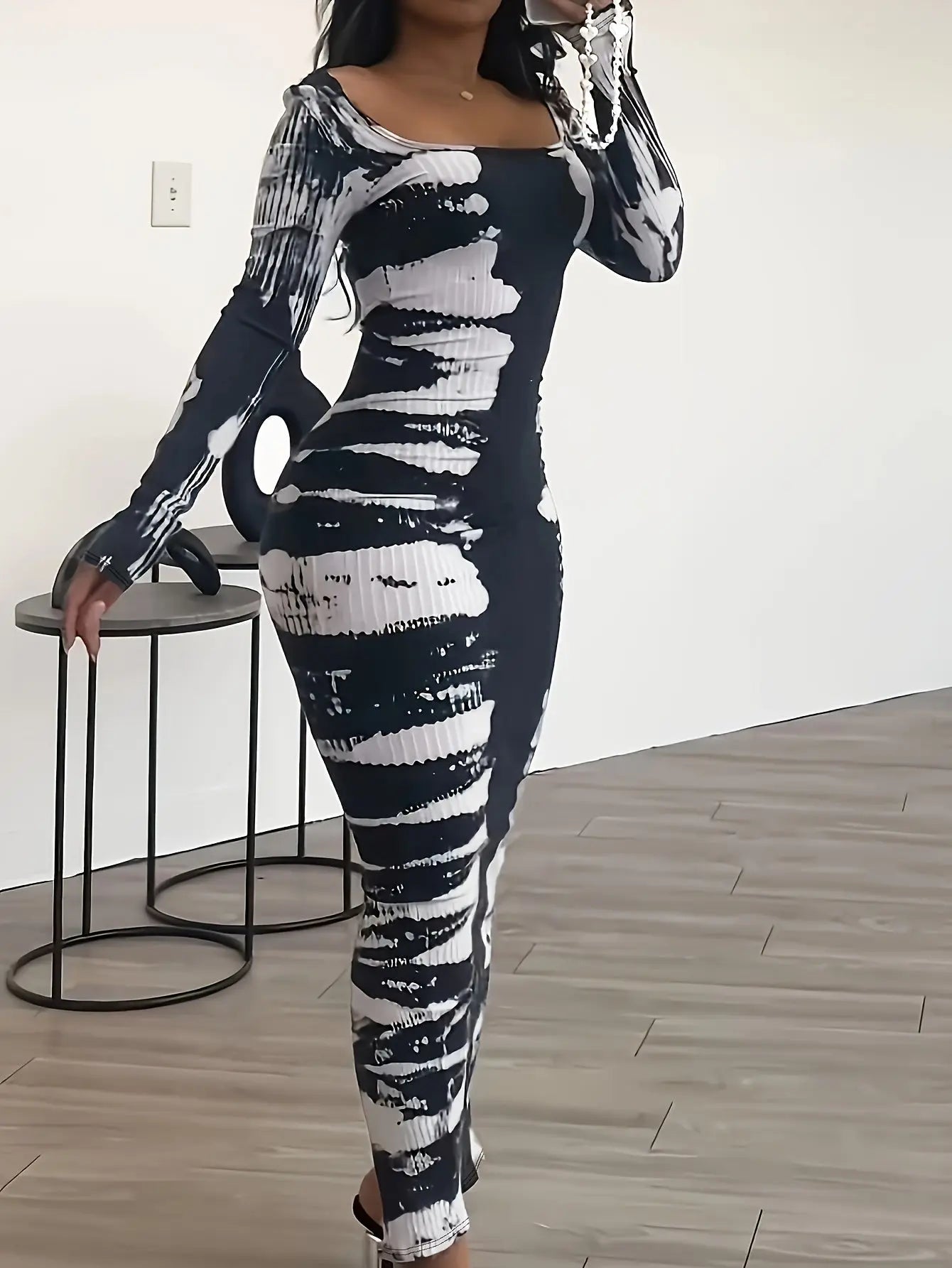 [Minimalist Chic] Elegant Black and White Tie-Dye Maxi Dress for Women - Chic Square Neck, Long Sleeves, Polyester Knit, Machine Washable Chic Le'Meek