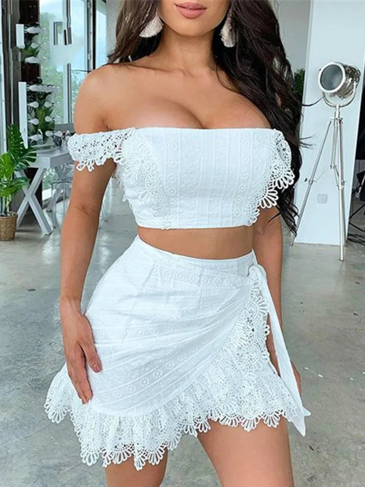 DEAT 2023 Fashion Summer White Lace Hollow Out Bandage Bodycon Slash Neck Short Top Mini Skirt Two Piece Set Women Outfits MI629